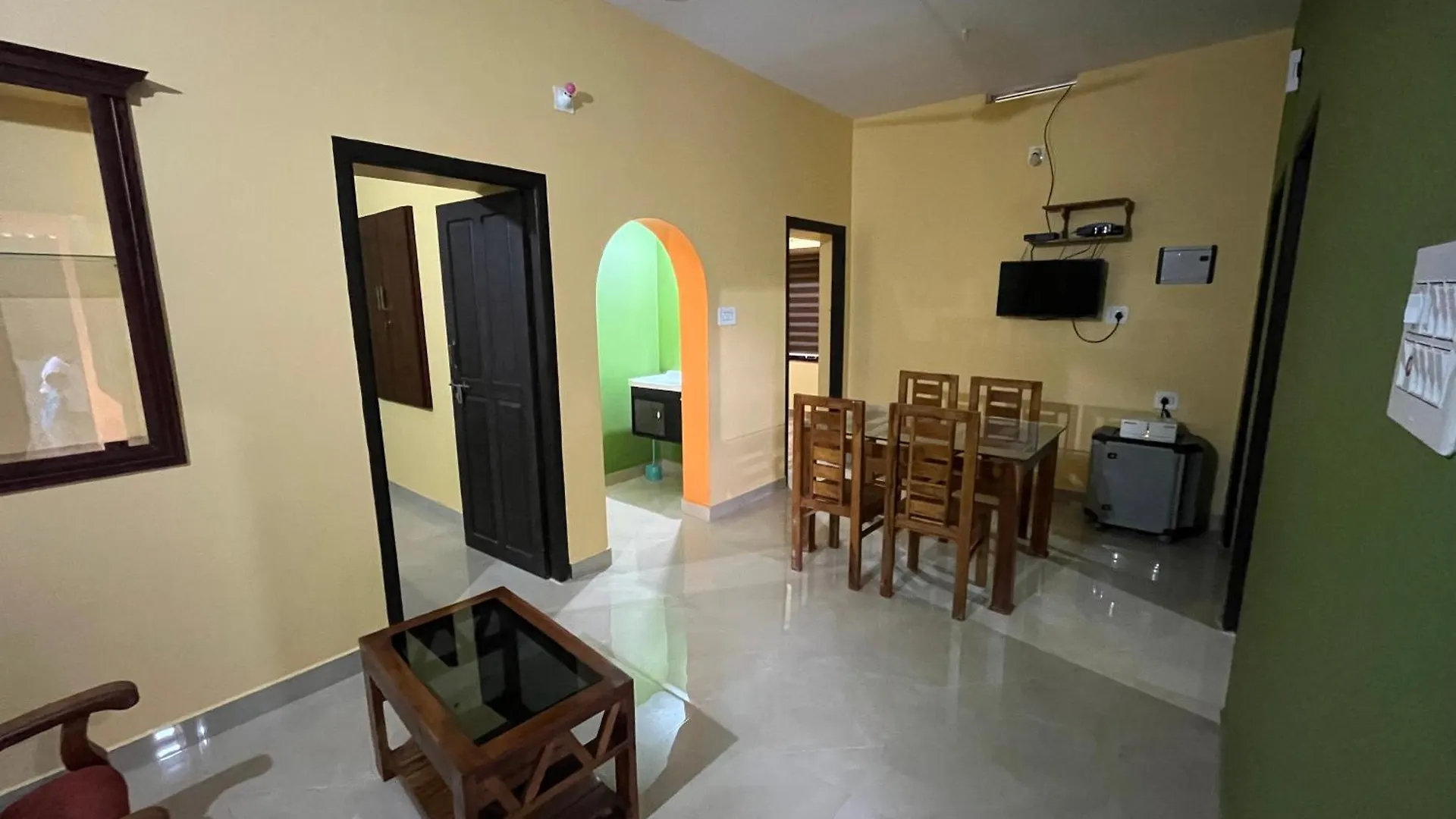 Orange Homestay Attappādi Ινδία